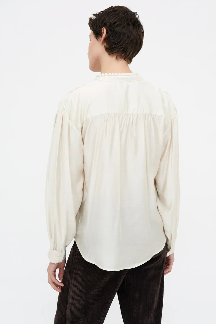 Camisa fluida lazada blanca