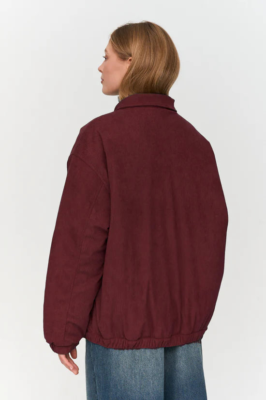 Chaqueta en burdeos