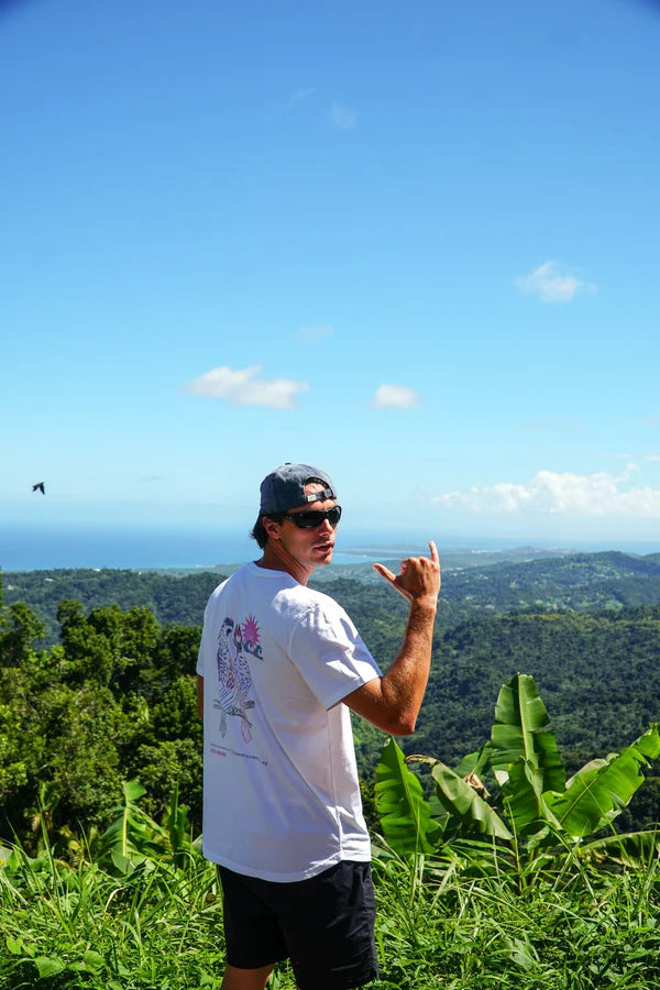Parrot Tee white premium