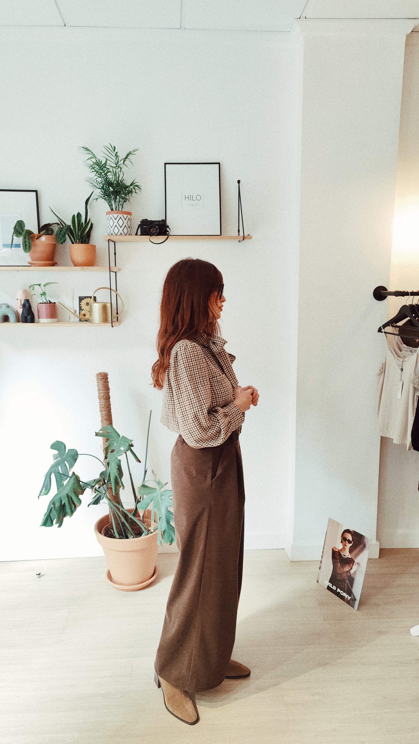 Pantalón wide leg lana suave