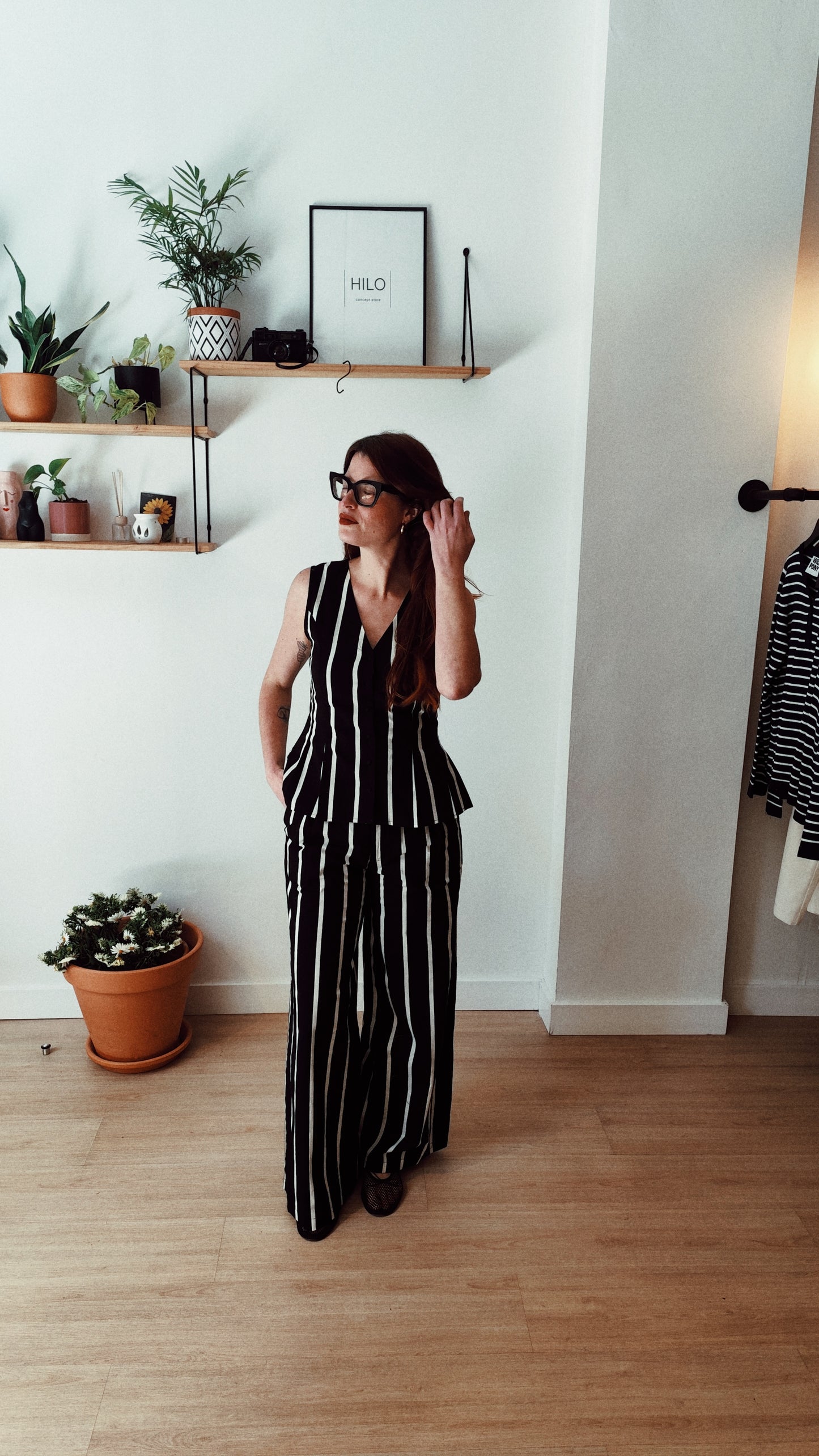 Pantalón "Vertical Flow"