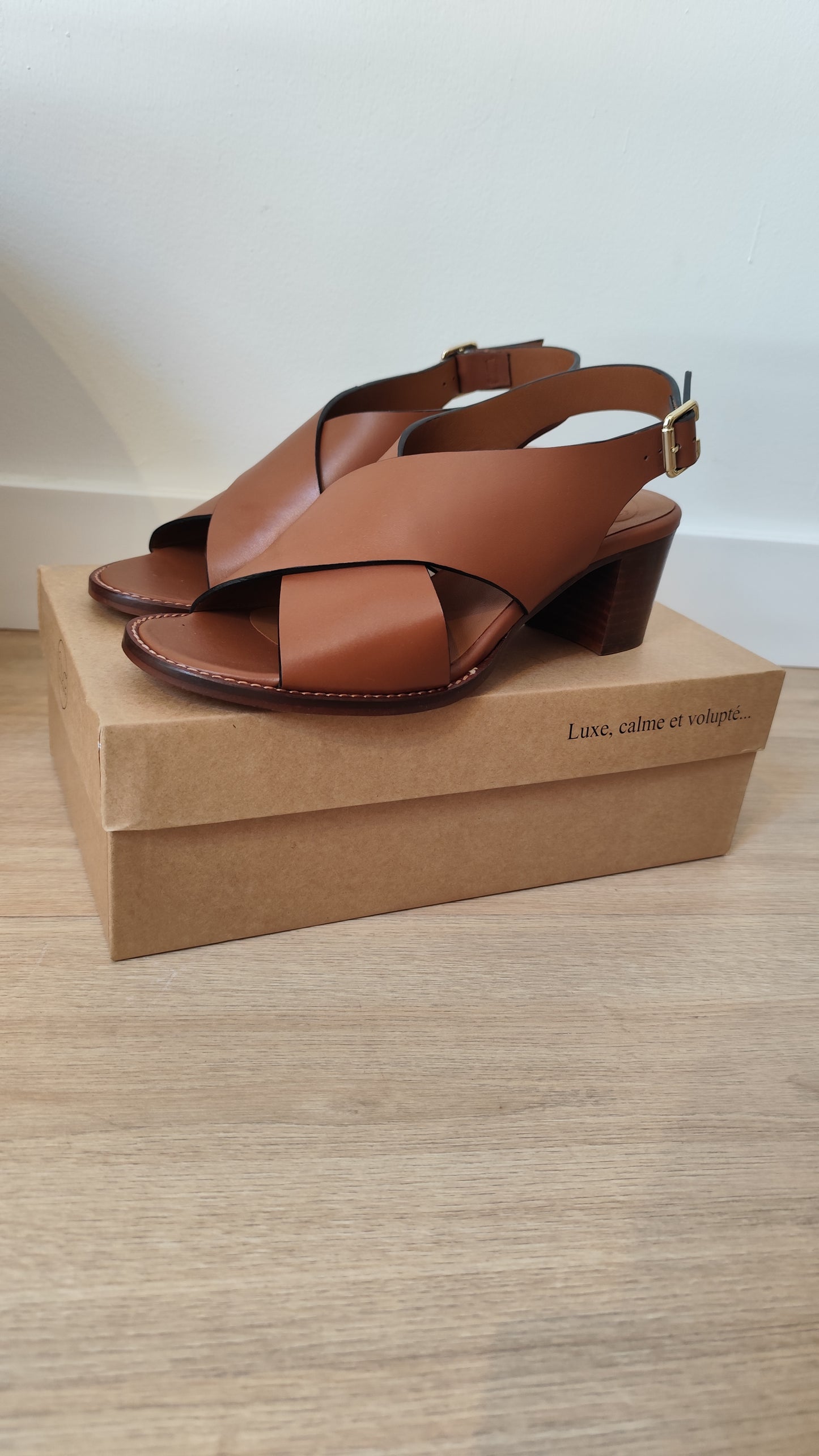 Sandalias "Jeanne" (última unidad)