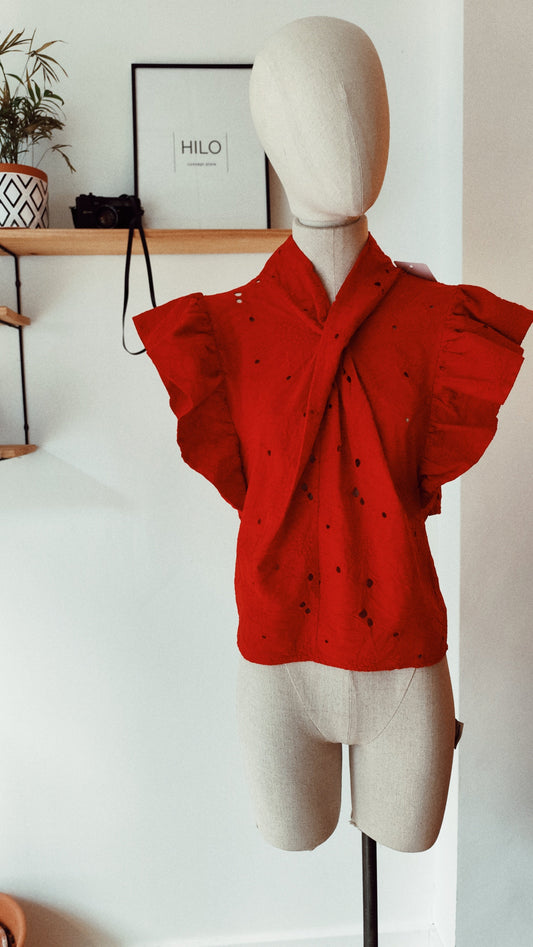 Blusa Roja Broderie Elda — Zíngara & Contrabandista (última unidad)