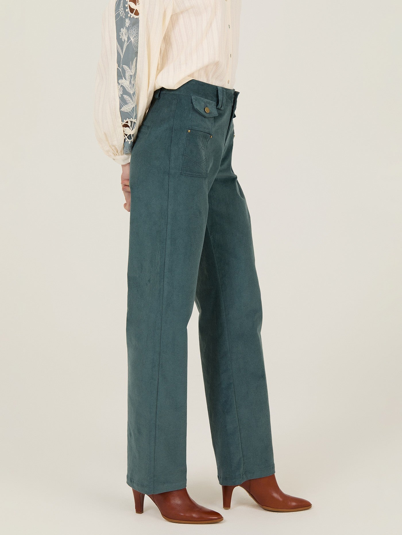 pantalón micropana verde