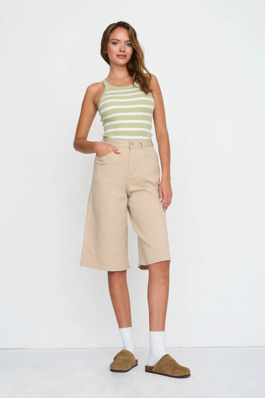 bermudas beige