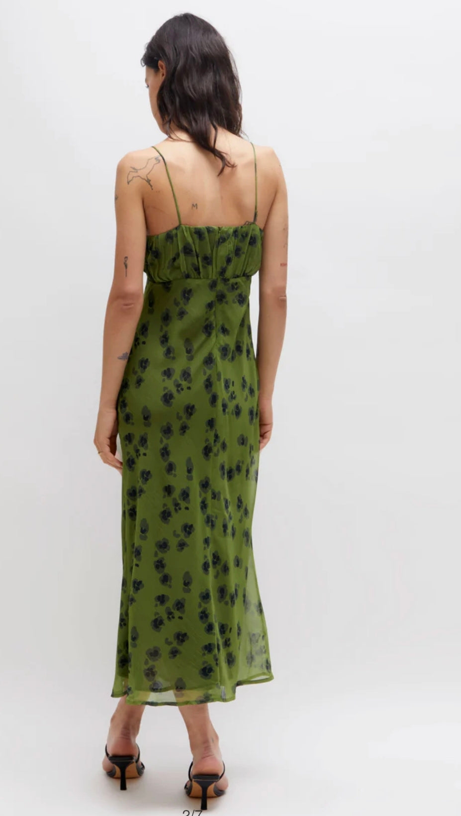 VESTIDO MIDI FLORAL VERDE