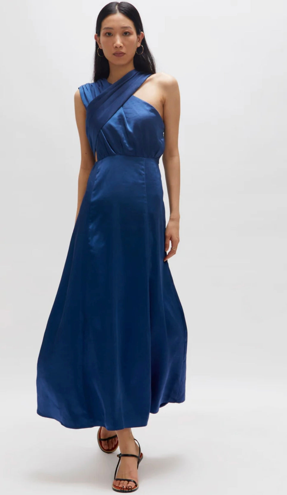 VESTIDO MIDI ASIMETRICO AZUL