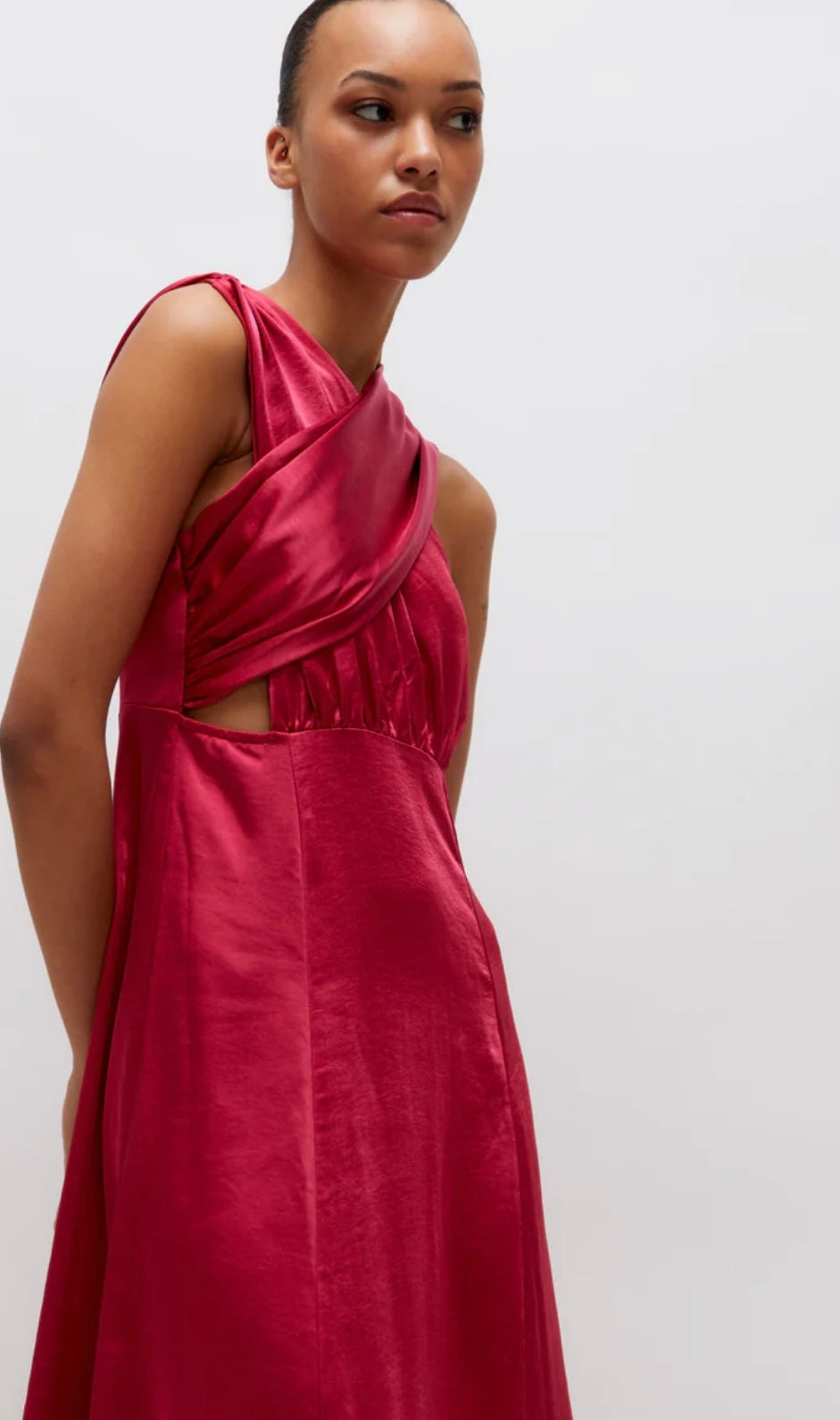 VESTIDO ASIMETRICO MIDI rosa