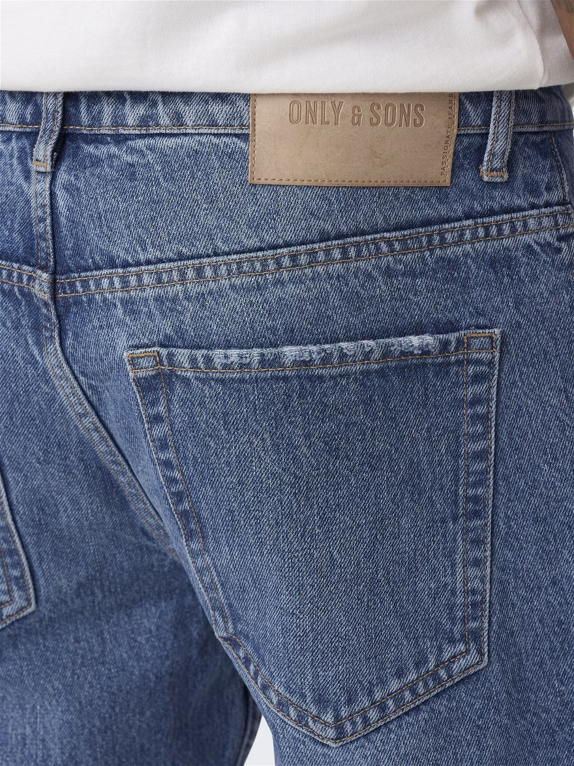 PANTALON STRAIGHT DENIM