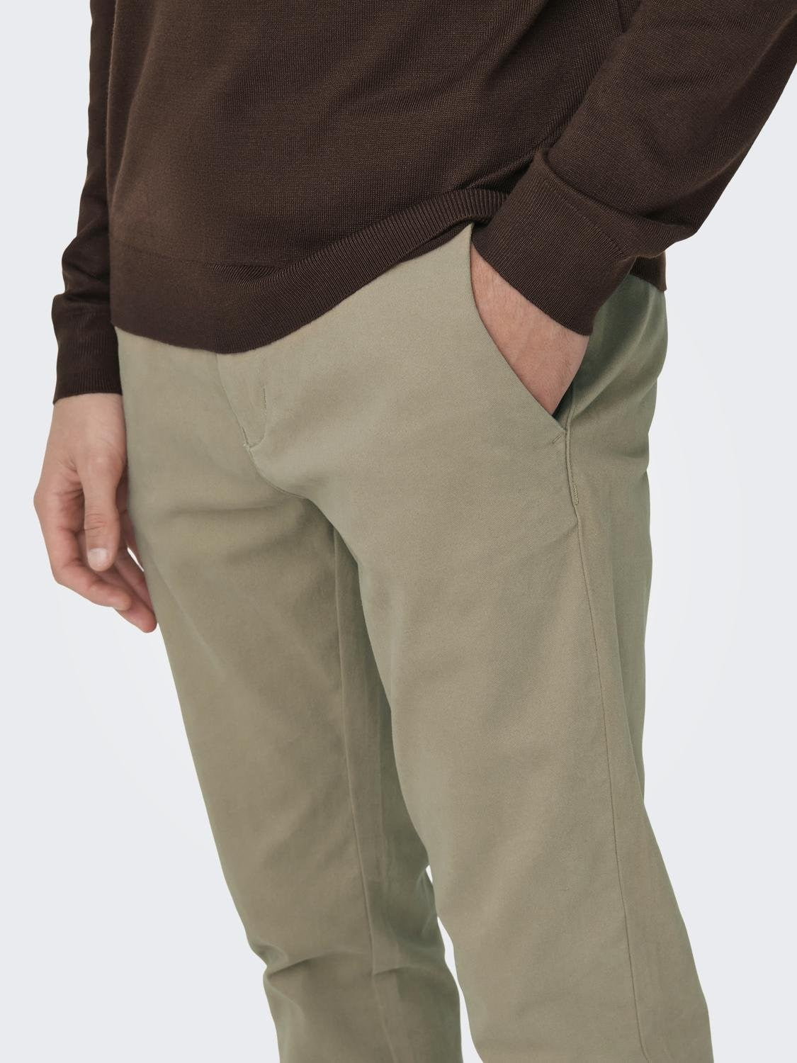 PANTALONES CHINOS CAMEL